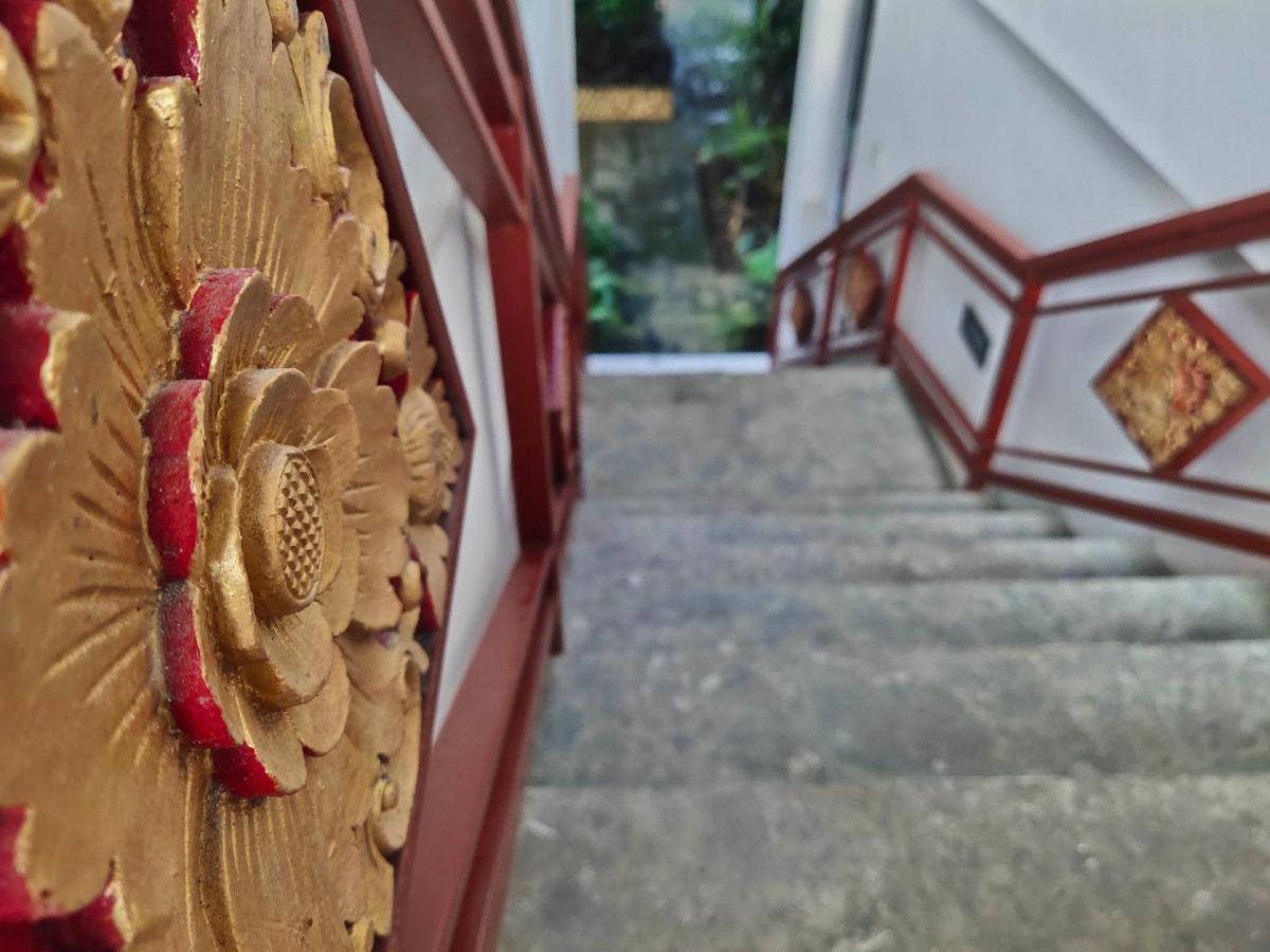Batik Sekar Bali Guest House Ubud Exterior foto